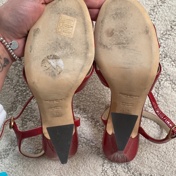 Amazing very rare, Yves Saint Laurent red patent leather sandals with dust bag - Picture 2 of 8